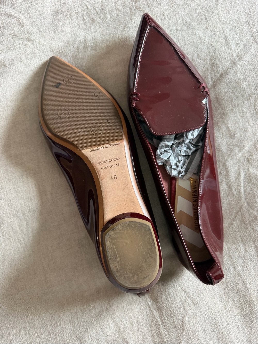Nicholas Kirkwood Burgundy Patent Pointed Toe Flats - Women’s Size EU 10 (9-9.5) - Picture 2 of 2